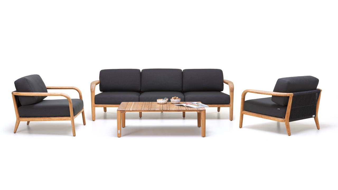 Koleksiyon Mobilya ve Atelier Xterier dış mekan mobilyalarıyla trendlere öncülük ediyor