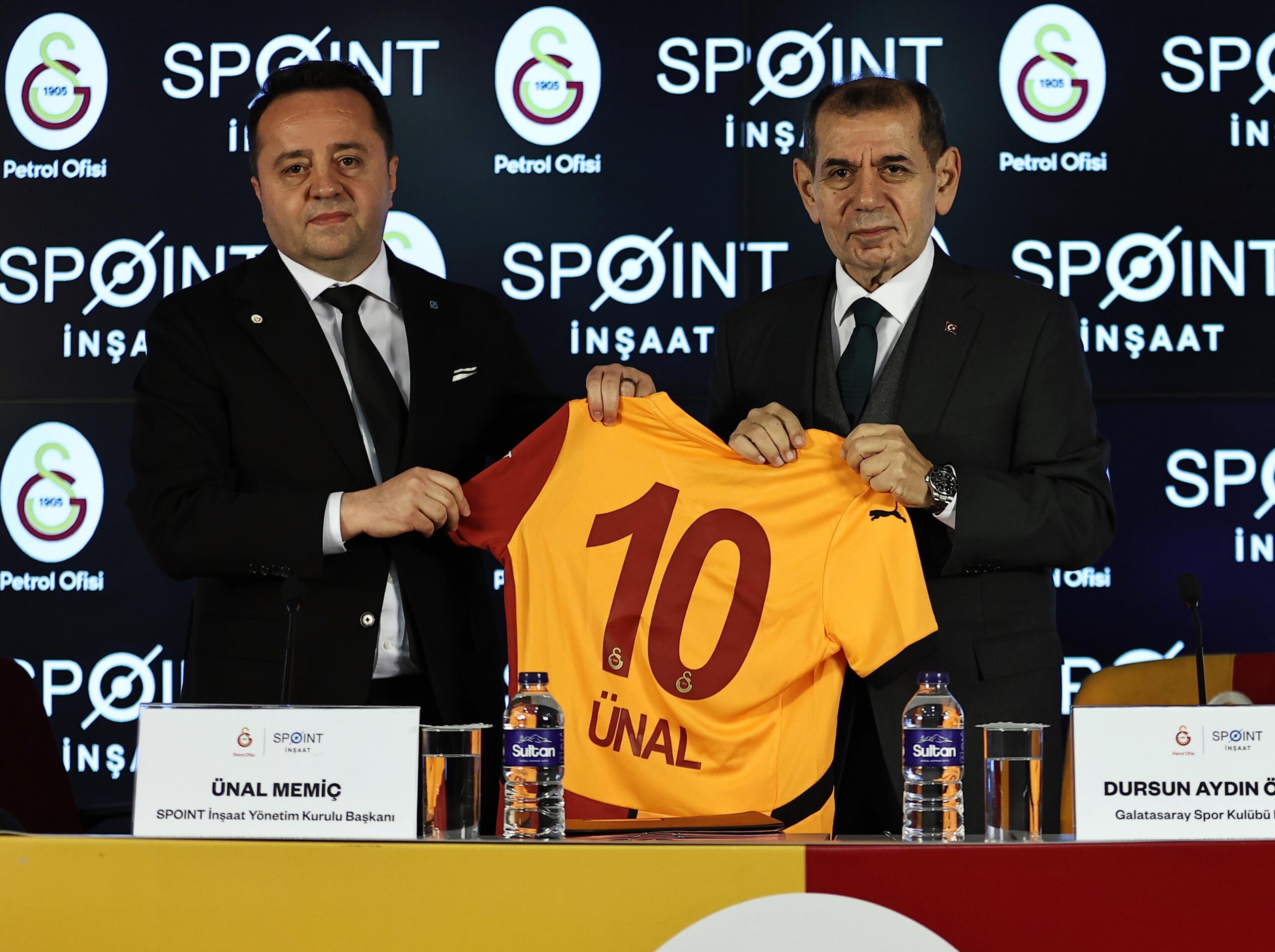 SPOINT İnşaat Galatasaray Petrol Ofisi Kadın Futbol Takımı’nın forma kol sponsoru oldu